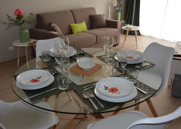 Flavia Ii Sant Damià * Sitges